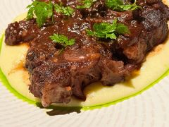-Brut Eatery Wine Bar & Restaurant (建国东路店)