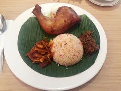 -关夫人餐厅(阳光广场店)