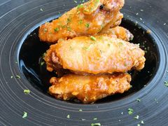 蜂蜜蒜香鸡中翅-盐说Salt Talk北美风味西餐厅(海上世界店)
