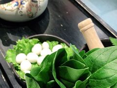 -炙爱鮮貨火锅(中东砂之船店)