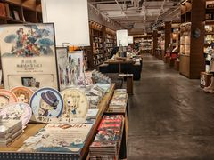 -茑屋书店(天目里店)