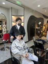 -TOP HAIR SALON