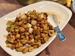 -美食村花园餐厅