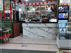 -烧哥美蛙肥肠鱼火锅·十五年社区店