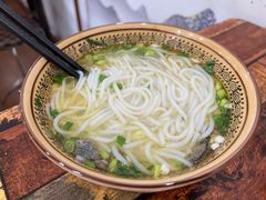 -正宗李家土鸡米线店