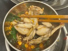 -鸿顺老铁锅美蛙鱼府(解放碑店)