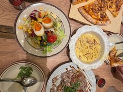 -玛格萝妮比萨屋(四平店)