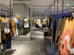 -URBAN REVIVO(荟聚中心店)