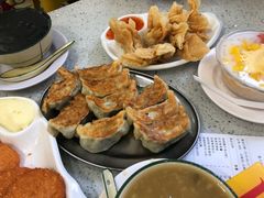 鲜肉韭菜煎饺-芬芳甜品(同福路店)