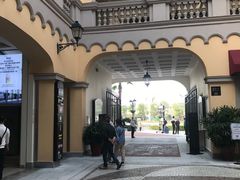 -佛罗伦萨小镇广佛名品奥特莱斯(疏港路店)