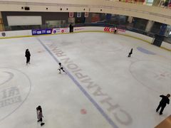 -冠军冰场CHAMPION RINK(百年港湾奥特莱斯店)