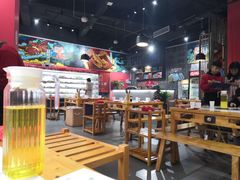 -牛华八婆麻辣烫(龙湖U城店)