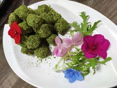 -睿柏云酒店-餐厅