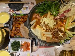 部队火锅-冰川延边料理·炭烤串(原小木屋店)