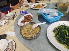 -南沙辉记烧鸡·荔枝木炭火吊烧(旧镇店)