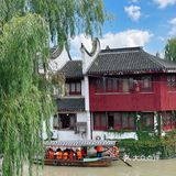 一口鲜嫩多汁的烧麦🔛幸福的周末时光