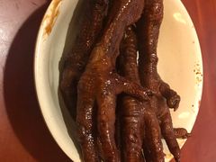 -佬钱湾仔(衣裳街店)