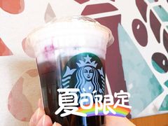 -星巴克(西安曲江银泰店)