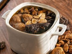 -甄御•海鲜新青岛菜(麦岛店)