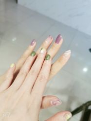-吉吉靓甲美睫