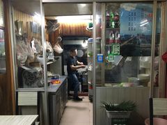 -嵊州特色小吃(萧山街店)