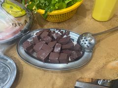 -五洞培记山庄·鲜牛肉火锅