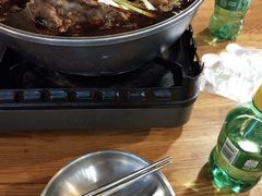 -运气牛自助酱大骨火锅(南京东路店)