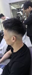 -尤司男士国潮理发馆