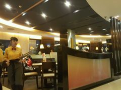 -必胜客(机场路店)