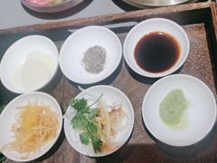 -围炉肉舍丹东海鲜烤肉·烤活鳗(步行街店)