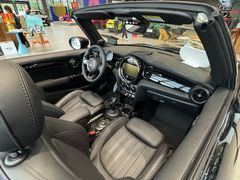 -上海普陀宝诚MINI4S店(红柳路店)
