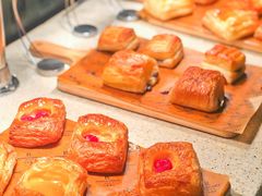 黄桃起酥-BLD西餐厅(成都首座万丽酒店)