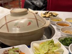 -天宜隆蘑菇宴火锅(石景山旗舰店)