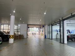 -上海宝诚尊悦宝马4S店(静安店)
