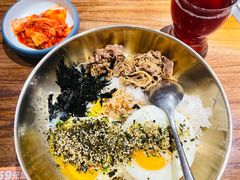 -明洞阿姨·韩式酱蟹烤肉·创意料理(三元桥店)