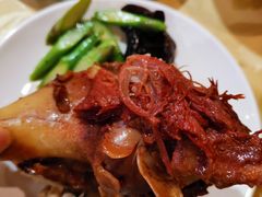 -碧中海汤泉汗蒸酒店