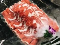 -秦宝雪花牛肉养生火锅(大兴九臻店)