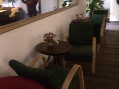 -拖板鞋咖啡旅行酒店(春熙路地铁站店)