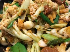 -巴依兄弟西域美食(机场店)