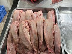 -标记美食新鲜猪杂(兴南大道店)
