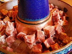 -毛辣果·贵州红酸汤牛肉火锅(西单店)