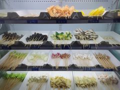 -马路边边串串香形象店(磐石路店)