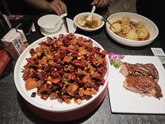 -茅庐川菜(威高广场店)