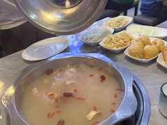 -光头药膳鸡(莱茵小镇店)
