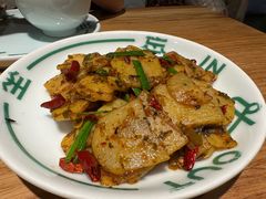 酸菜炒太安洋芋片-一坐一忘云南菜(嘉里中心店)