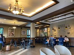 大堂-星巴克(宁波月湖盛园店)