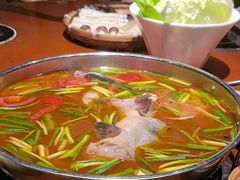 -亮欢寨酸汤鱼(沙冲路店)