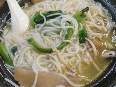 泡萝卜鱿鱼米线-李米线(总店)