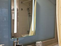 -上海浦东康桥绿地假日酒店