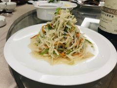 -南京悦客假日酒店